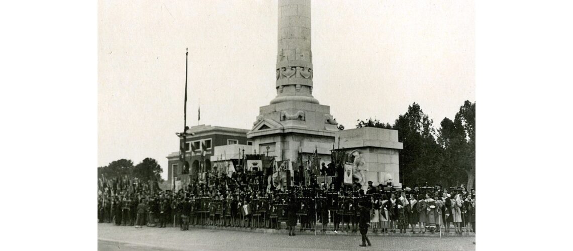 fonderia artistica ferdinando marinelli galleria pietro bazzanti firenze realizzazione evendita sculture in marmo bronzo monumento vittoria forli inaugurazione